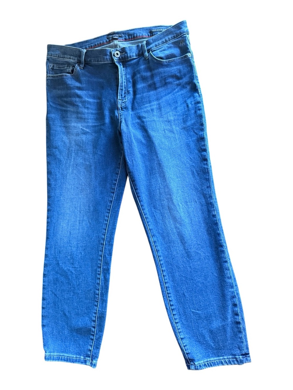 Tommy Hilfiger Women’s Size 8 Cropped Capri Jeans Medium Wash Stretch Denim